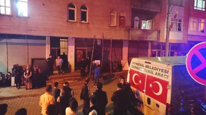 Giresun’da Bir Genç Evinde Ölü Olarak Bulundu