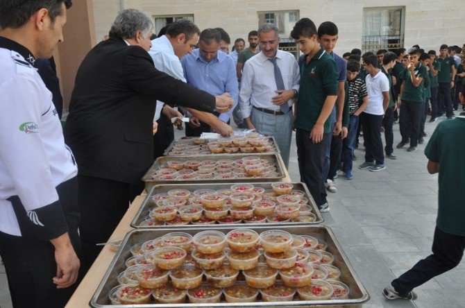 Lisede Aşure Günü Etkinliği