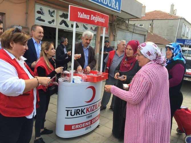 Kızılay Ergene Şubesi’nden Aşure İkramı