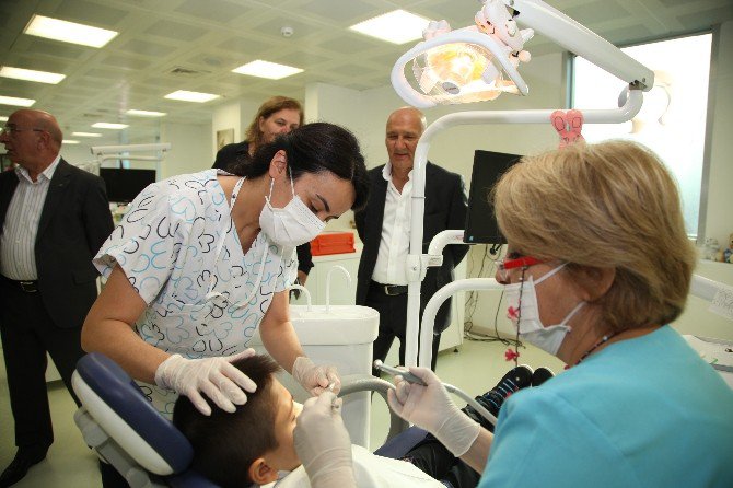 Kartal Çocuk Ağız Ve Diş Sağlığı Merkezi’nde İlk Ameliyat Yapıldı