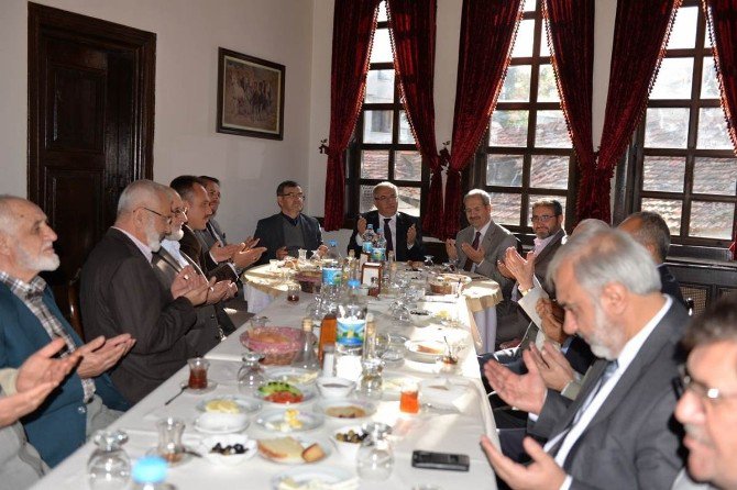 Vali Ahmet Hamdi Nayir: Her Şeyin Bir Sonu Olduğu Gibi Yapılan Görevin Ve Ömrün De Bir Sonu Var