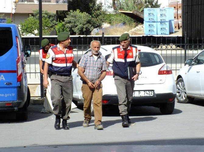 6 Ayrı Hırsızlık Suçundan Aranan Şahıs Serik’te Yakalandı