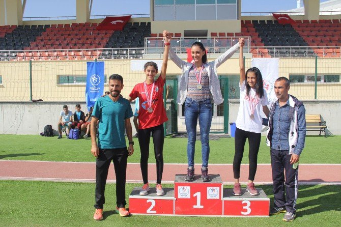 Erzincan’da “Amatör Spor Haftası" Atletizm Yarışmaları