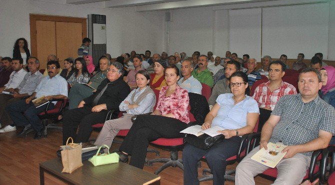 Aydın’da ’Apiterapi’ Konferansı Düzenlendi