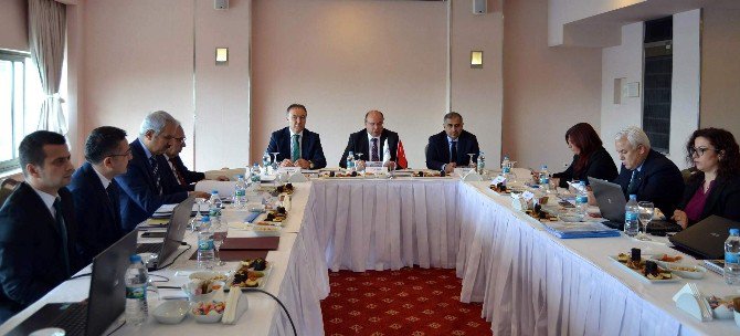 Güney Ege Proje Ve Yatırımları Kuşadası’nda Konuşuldu