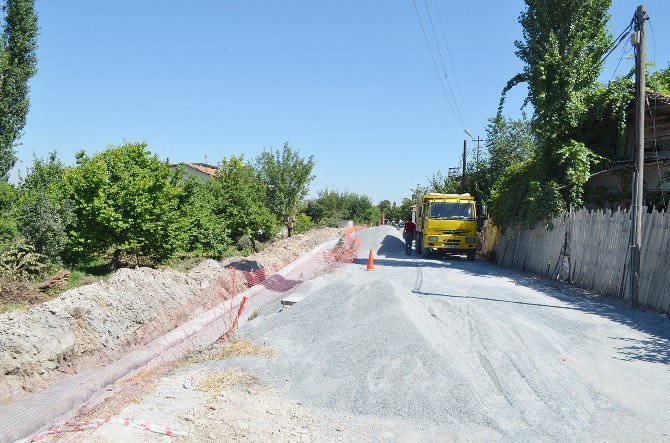 Melekbaba’nın İçme Suyu Alt Yapısı Yenilendi