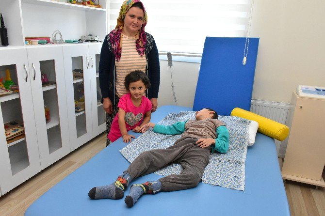 Minik Mert’in İmdadına Belediye Başkanı Alıcık Yetişti