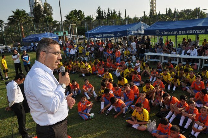 Yüreğir Belediyesi Takımlarında Lisanslı Futbolcu Sayısı 400’ü Buldu