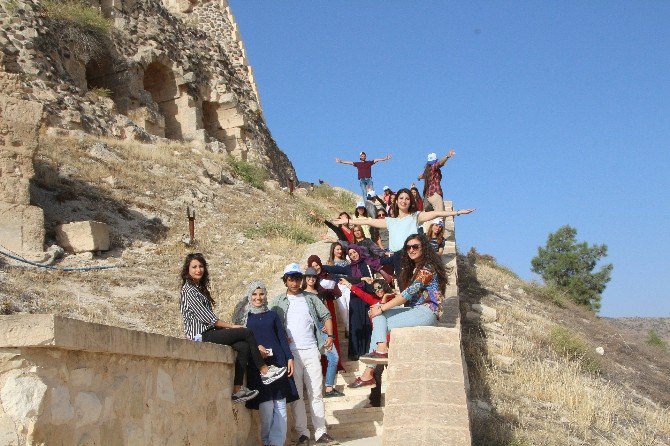 7 Aralık Üniversitesi Öğrencilerine Tanıtım Turu Düzenlendi