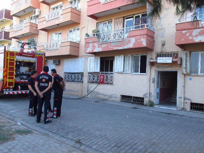 Evi İle Birlikte Kendini Ateşe Veren Kadın Ağır Yaralandı