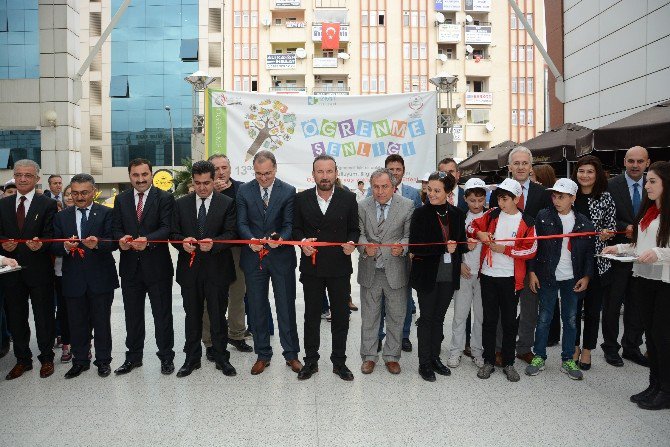 Genç Mucitler Yaptı, Başkan Doğan Gezdi