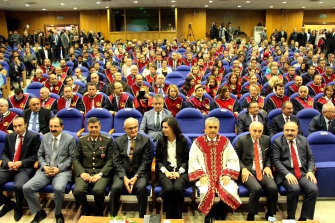 Omü 2016-2017 Akademik Yılı Törenle Açıldı