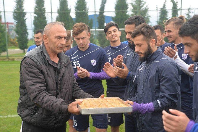 Taraftarlardan Orduspor’a Moral Ziyareti