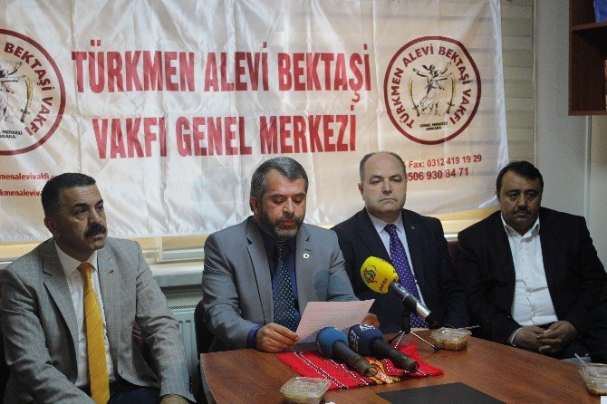 Türk Kızılayı Ve Türkmen Alevi Bektaşi Derneği Üyeleri Aşure Dağıttı