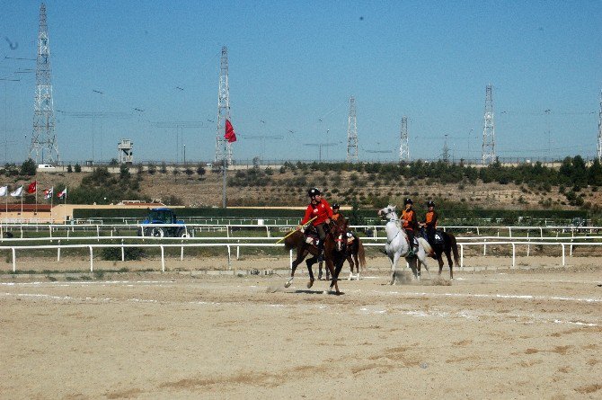 Atlı Cirit Ligi D Grubu Müsabakaları Başladı