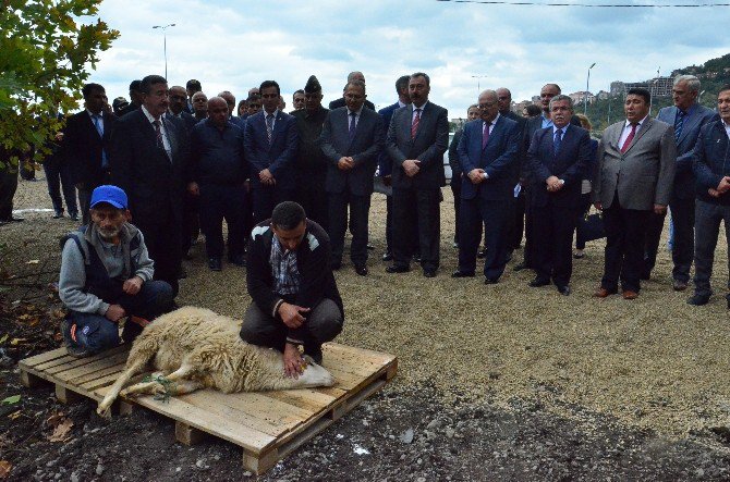 İlçe Emniyet Müdürlüğü Ve Emniyet Müdürlüğü Ek Hizmet Binası İnşaatında İnceleme