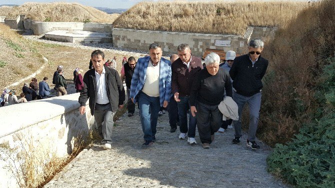 Develi’den Çanakkale Şehitliğine Çıkarma