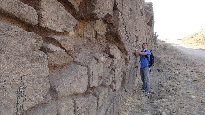 Kozluk Ve Sason Bölgesinde Maden Kaynakları Çalışması Yapıldı