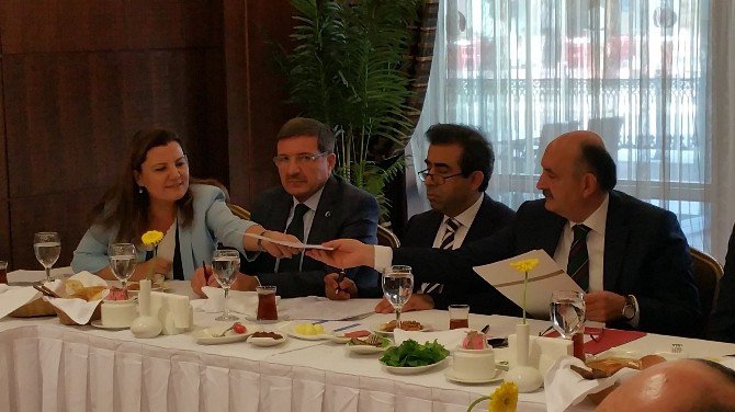 Chp Milletvekili Hürriyet, Bakan Müezzinoğlu’na Sorunları İletti