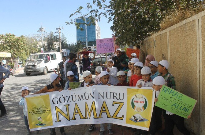 Mardin’de ‘Gözümün Nuru Namaz’ Etkinliği