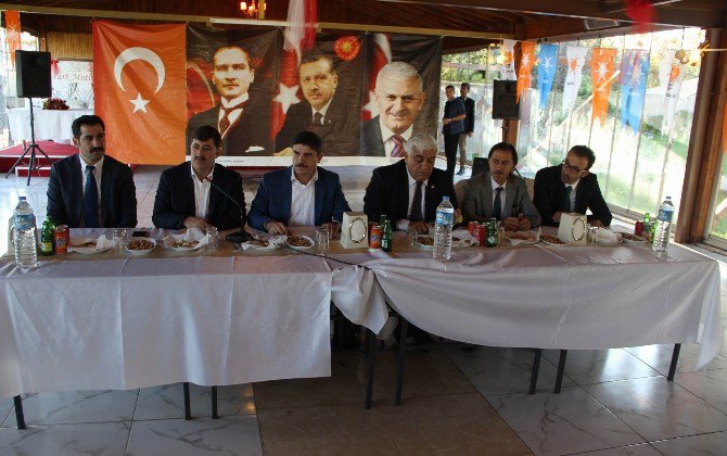 Ak Parti Genel Başkan Yardımcısı Yasin Aktay: