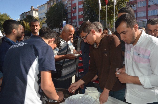 Doğa Caddede Aşure Etkinliği