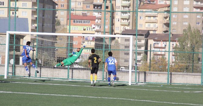 Hakkari Spor, Başkale Gençlik Spor’u Mağlup Etti