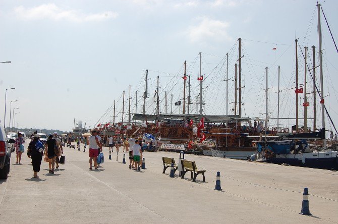 Taşucu Limanı’nın Bakım Ve Onarım Çalışmaları Tamamlandı