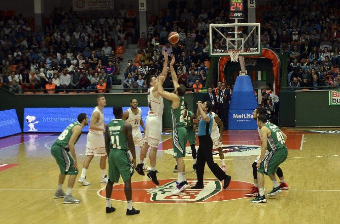 Banvit: 93 - Darüşşafaka Doğuş: 88