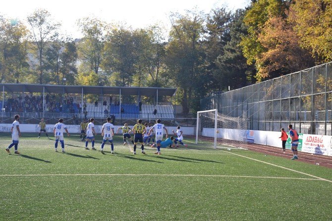 Tatvan Gb, Ağrı Spor’u 1-0 Mağlup Etti