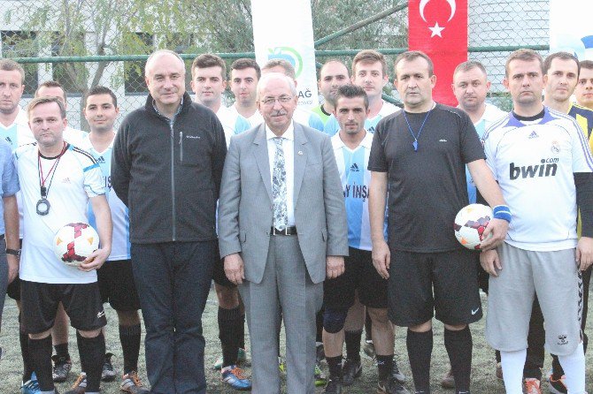 Teski Halı Saha Futbol Turnuvası Başladı