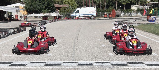 Cumhuriyet Kupası Karting Turnuvası Adana’da Yapıldı