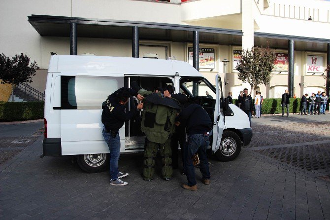 Forum Kayseri’de Gerçeği Aratmayan Tatbikat