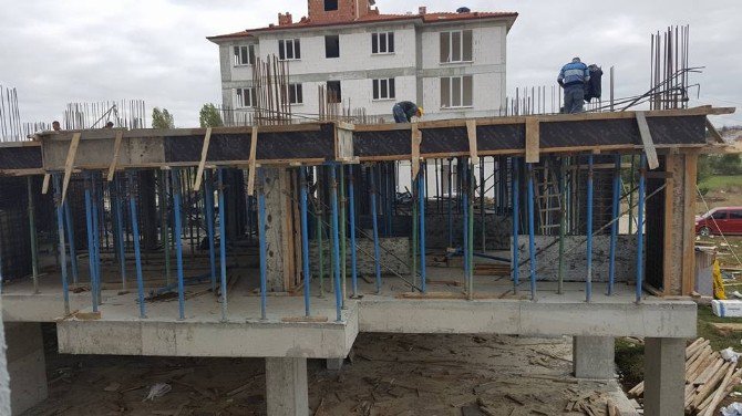 Pazaryeri Belediyesinde Kat Karşılığı Konut Projesi Devam Ediyor