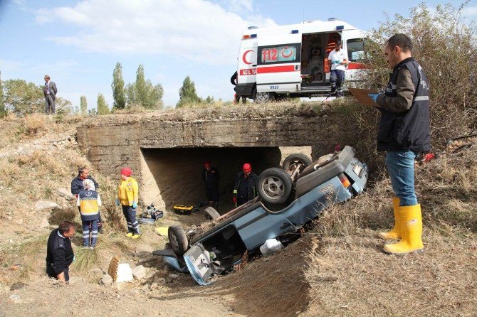 Konya’da Otomobil Şarampole Devrildi: 1 Ölü, 1 Yaralı