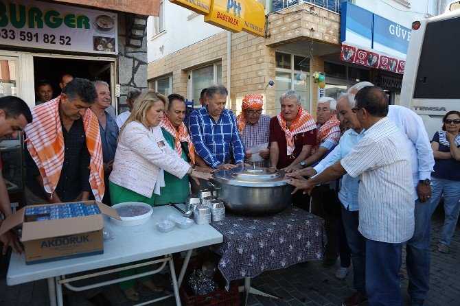 Bademeler’de Birlik Ve Beraberlik Aşuresi