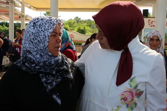 Antalya Yetimlerine Sahip Çıkıyor