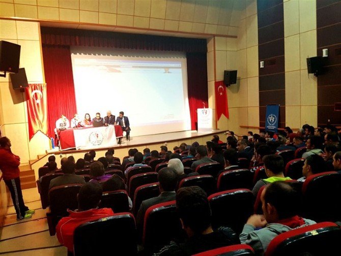 Bitlis’te Okul Sporları Bilgilendirme Ve Planlama Toplantısı