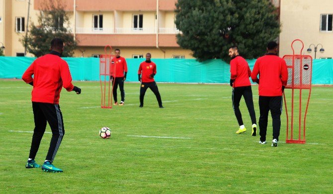 Kayserispor, Gaziantepspor Maçının Hazırlıklarını Sürdürüyor