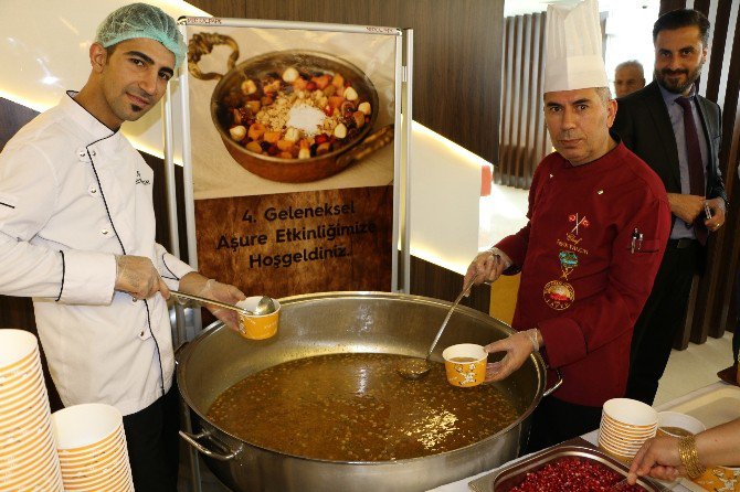 Medicalpark’tan 2 Bin Kişiye Aşure İkramı