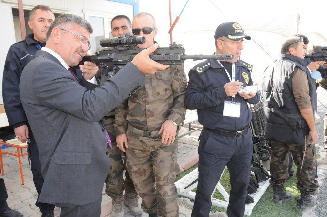 Niğde Belediye Başkanı Faruk Akdoğan, Polis Eğitim Merkezini Ziyaret Etti