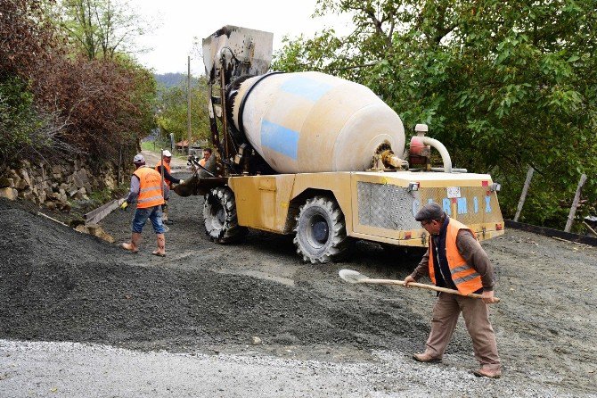 Çarşamba’nın En Uzak Mahallesine Beton Yol