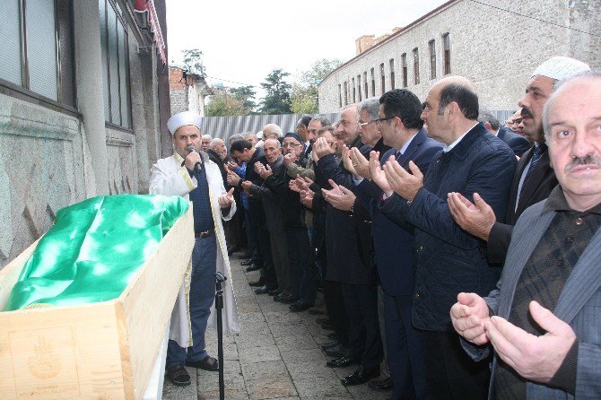 Ahmet Aslanoğlu Son Yolculuğuna Uğurlandı