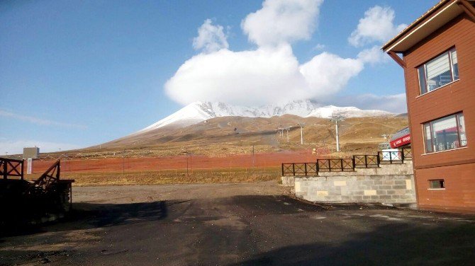 Erciyes’te Kar Yağışı