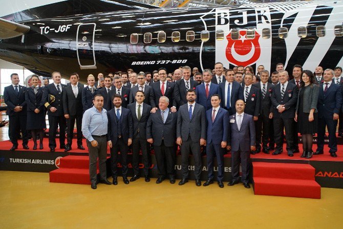 Türk Hava Yolları’ndan Beşiktaş’a Özel Uçak