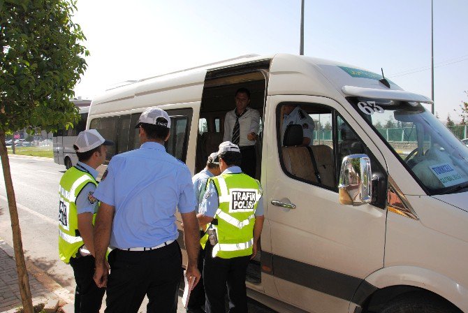 Zabıta Kaçak Öğrenci Servisleri Hakkında Yasal İşlem Başlattı