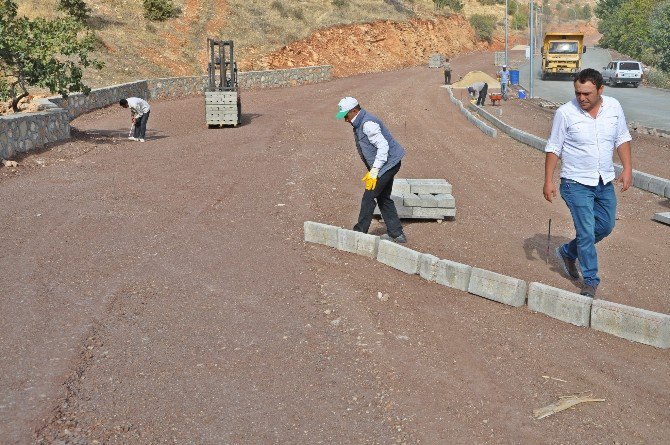 Gölbaşı İlçesinde Bisiklet Ve Yürüyüş Yolu Çalışmaları Sürüyor