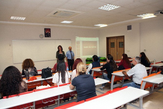 Akdeniz Üniversitesi’nde İşaret Dili Kursu Başladı