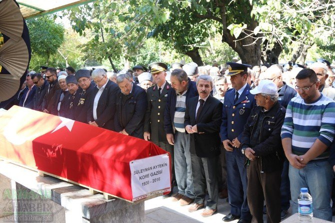 Akhisarlı Kore Gazisi Son Yolcuğuna Uğurlandı