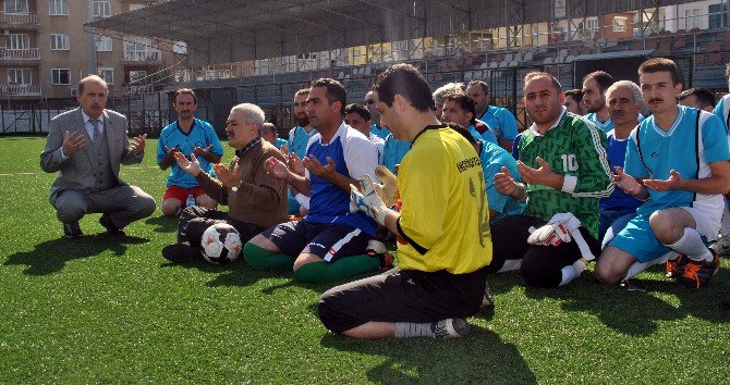 Din Görevlilerinden 15 Temmuz Şehitleri Anısına Futbol Turnuvası